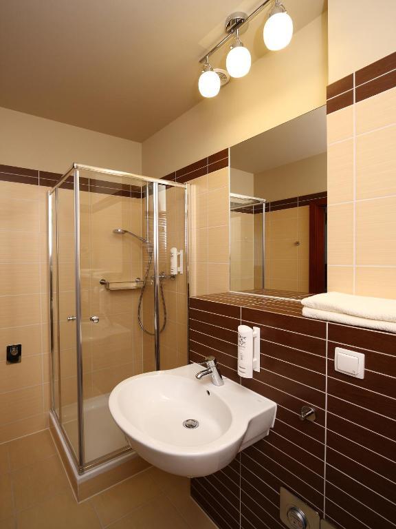 Apartamenty Zlota Nic Opole Room photo