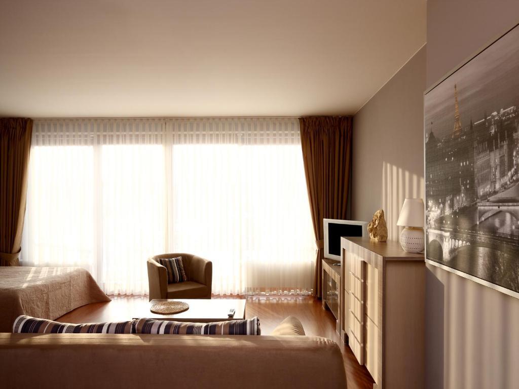Apartamenty Zlota Nic Opole Exterior photo